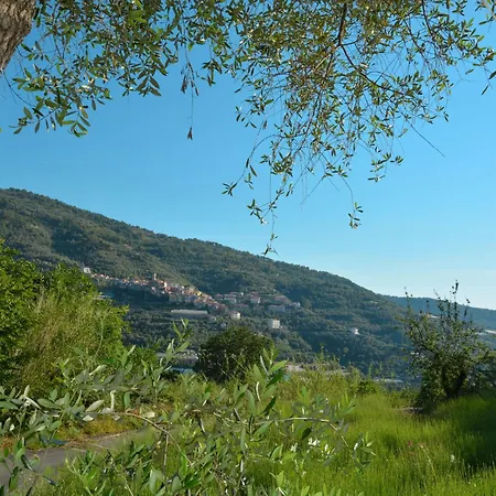 Azzurra - Ptb145 By Interhome *